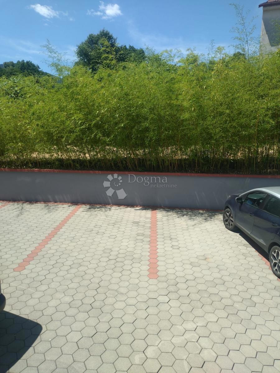 Hiša Matulji, 370m2