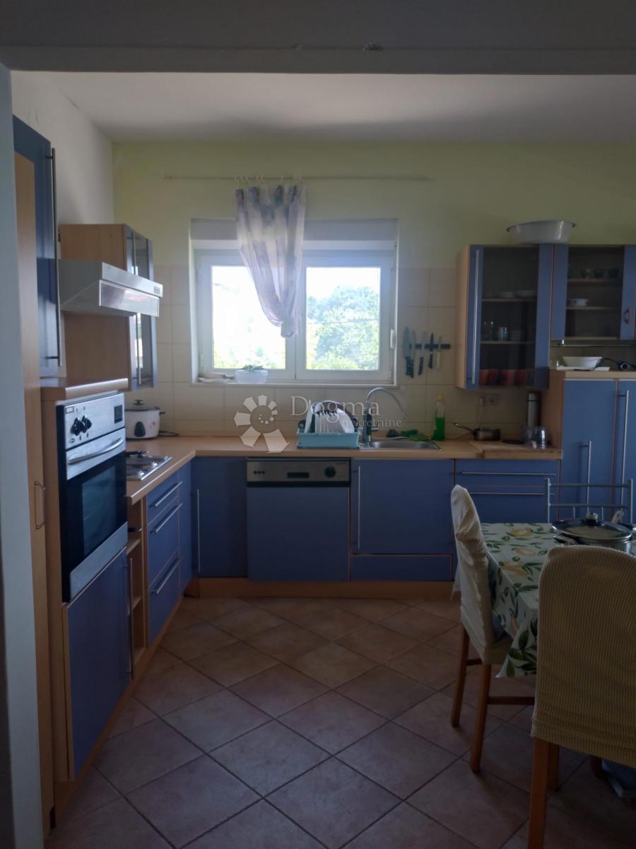 Hiša Matulji, 370m2