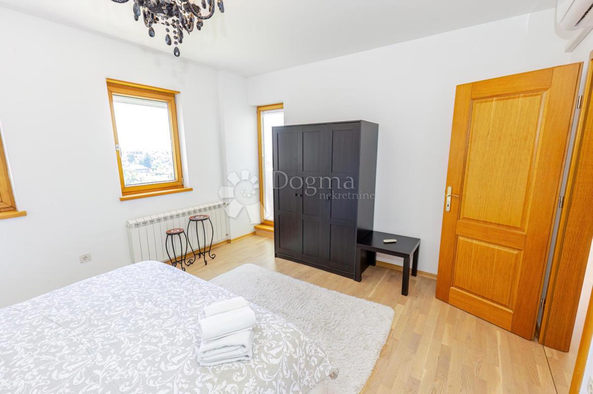 Hiša Bijenik, Črnomerec, 415,10m2
