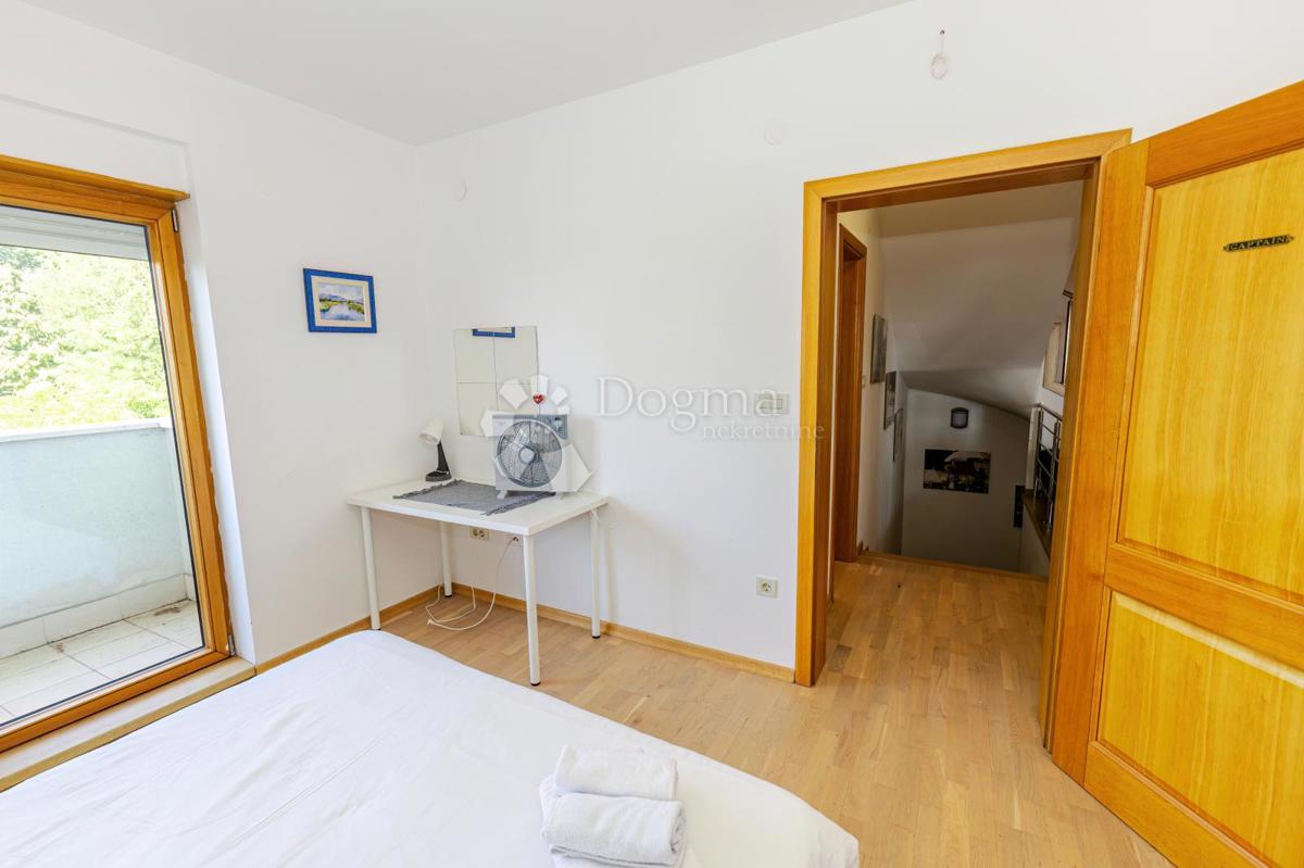 Hiša Bijenik, Črnomerec, 415,10m2