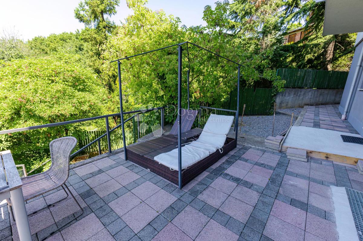 Hiša Bijenik, Črnomerec, 415,10m2