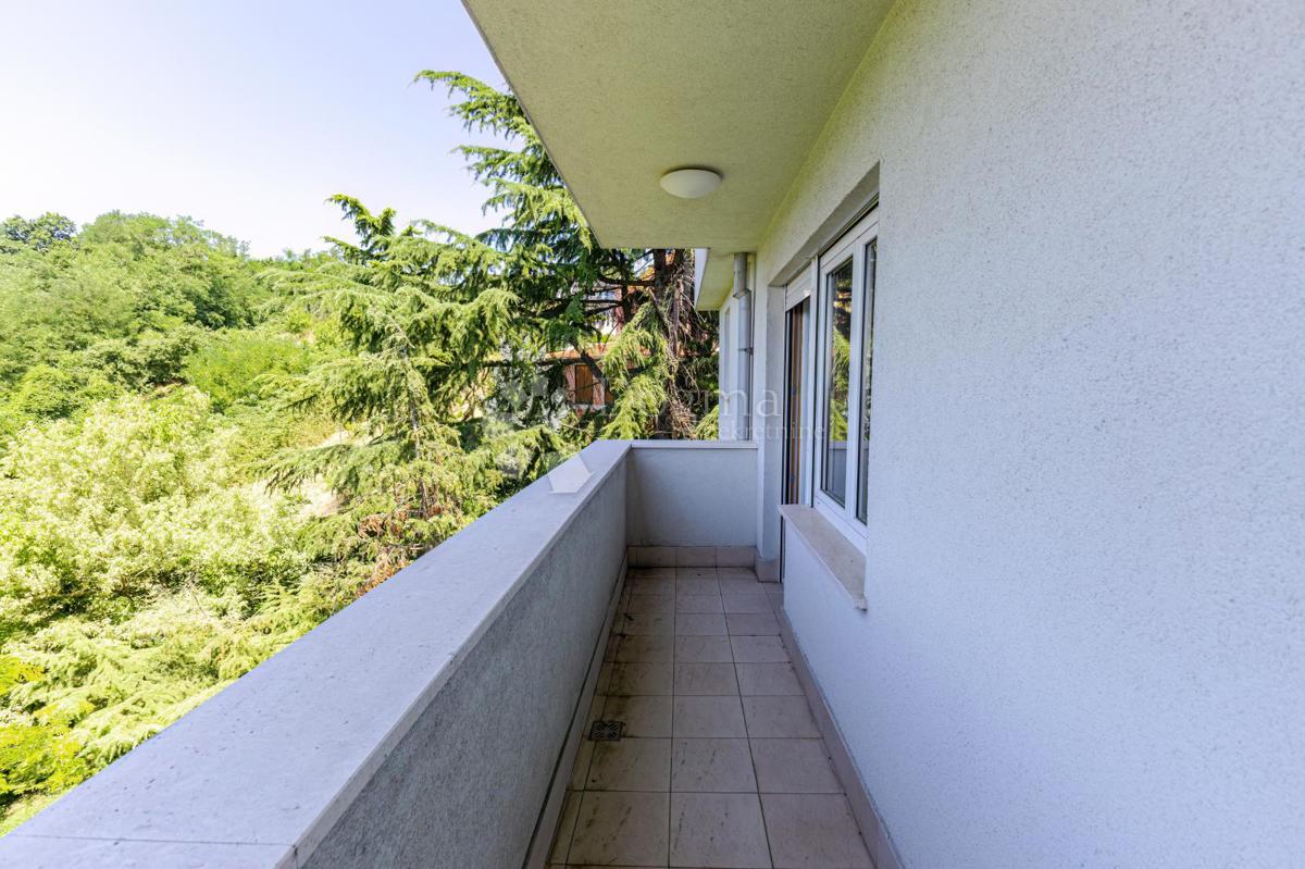 Hiša Bijenik, Črnomerec, 415,10m2