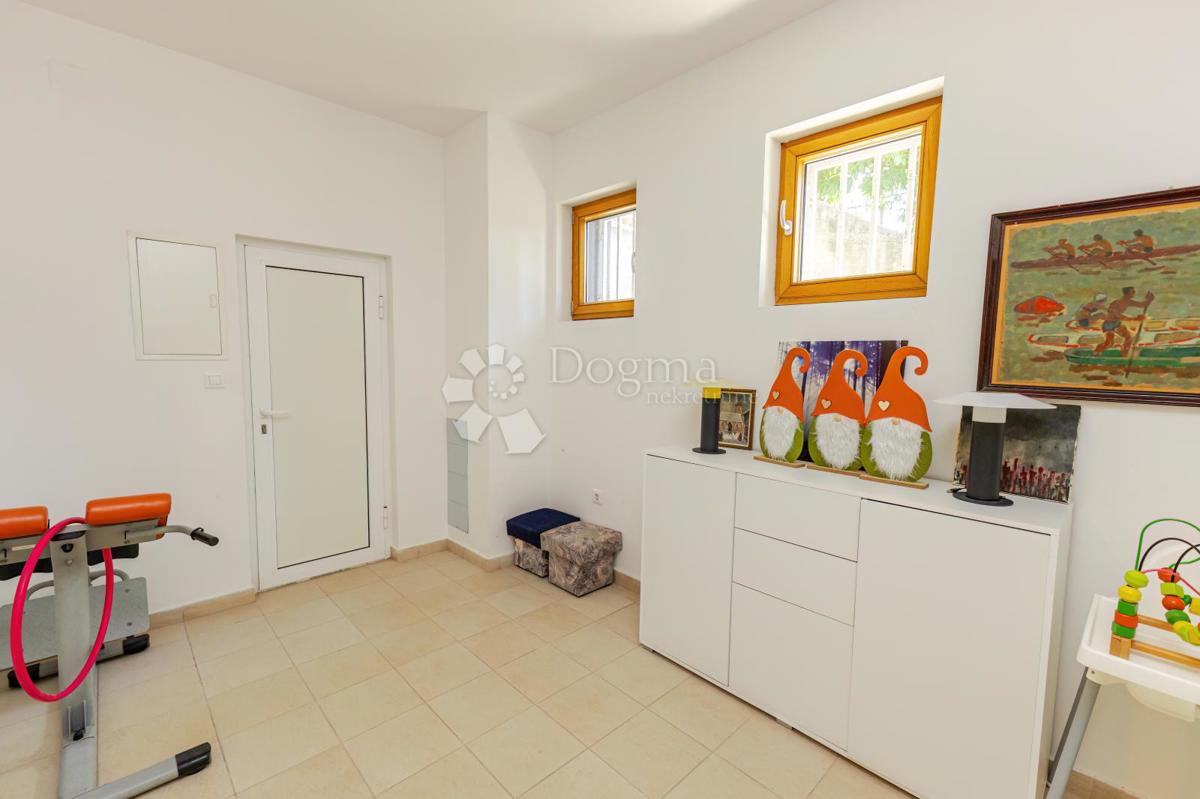 Hiša Bijenik, Črnomerec, 415,10m2