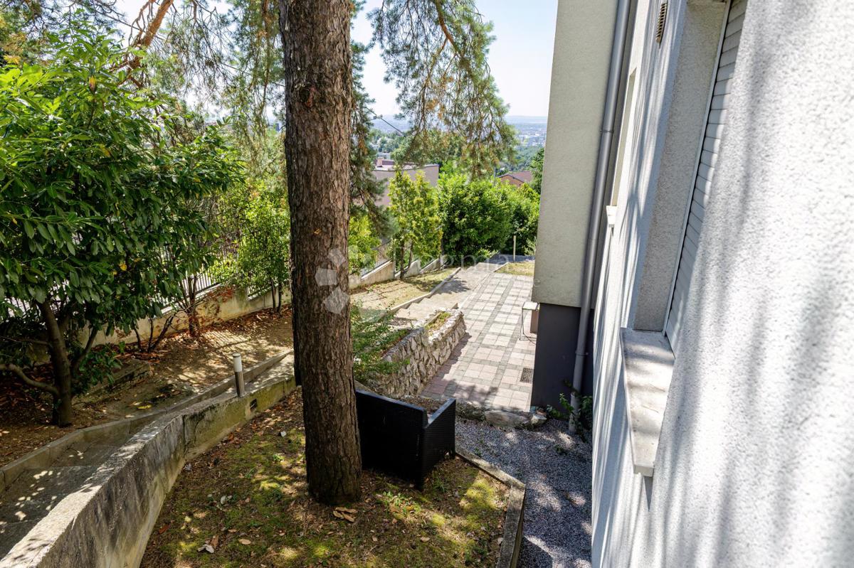 Hiša Bijenik, Črnomerec, 415,10m2