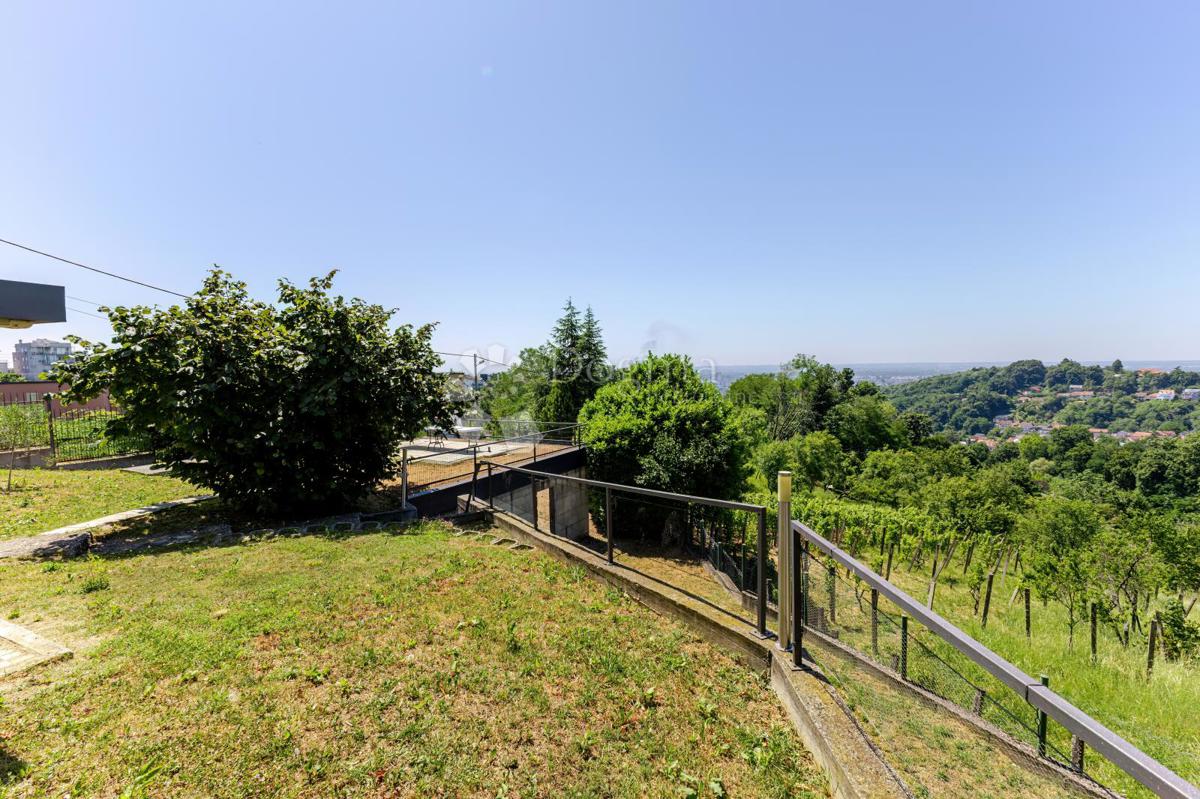 Hiša Bijenik, Črnomerec, 415,10m2