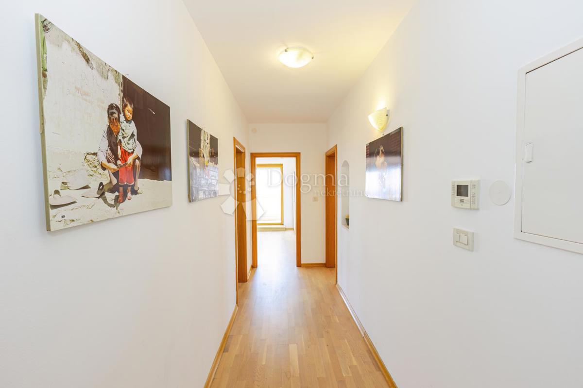 Hiša Bijenik, Črnomerec, 415,10m2