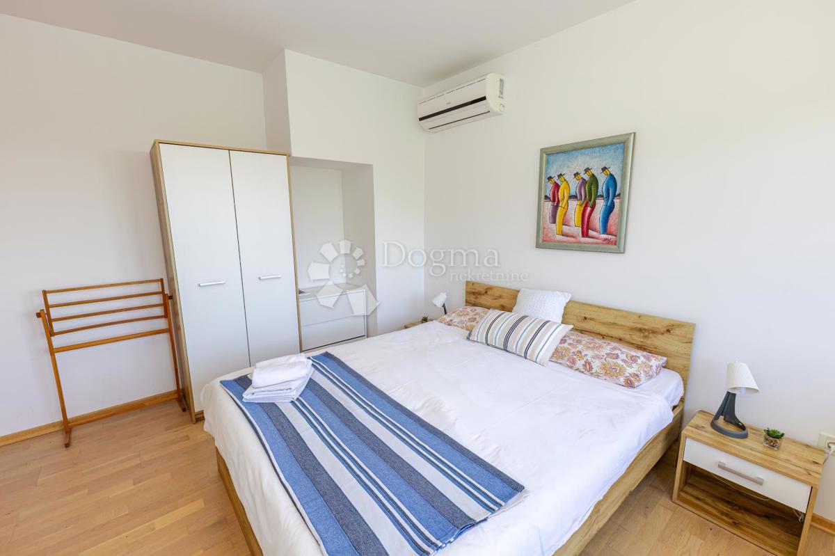 Hiša Bijenik, Črnomerec, 415,10m2