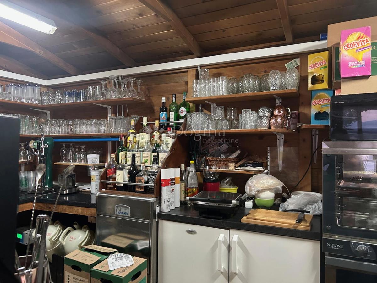 Poslovni prostor Vantačići, Malinska-Dubašnica, 30m2