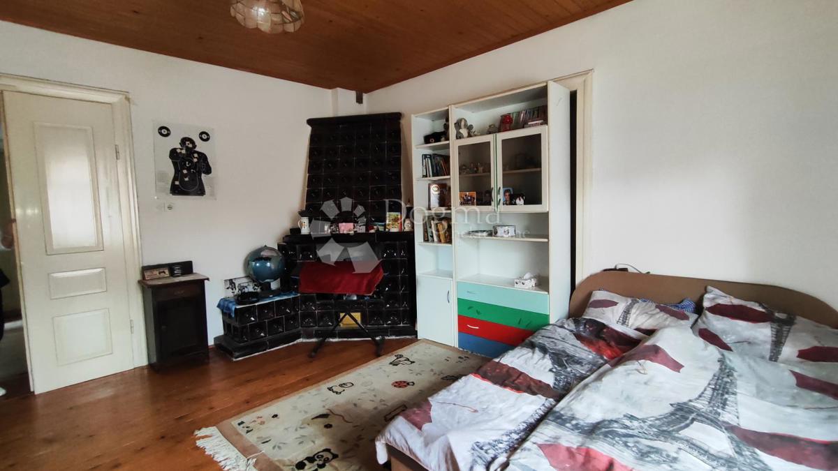 Hiša Prezid, Čabar, 1.000m2