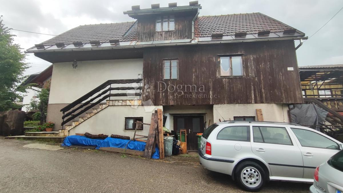Hiša Prezid, Čabar, 1.000m2