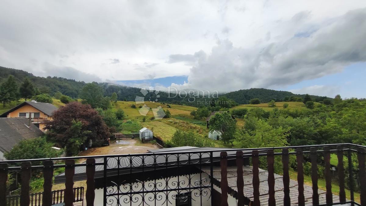 Hiša Prezid, Čabar, 1.000m2