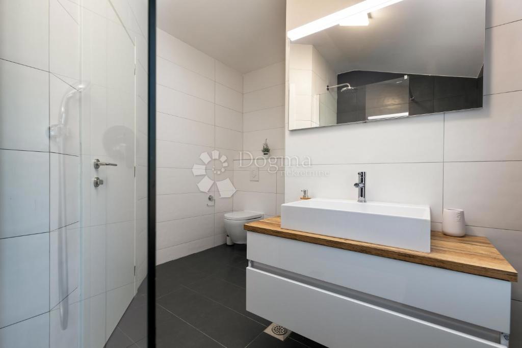 Hiša Labin, 120m2