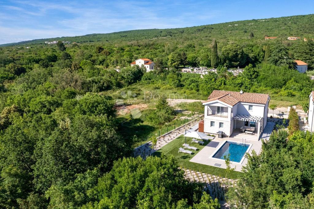 Hiša Labin, 120m2