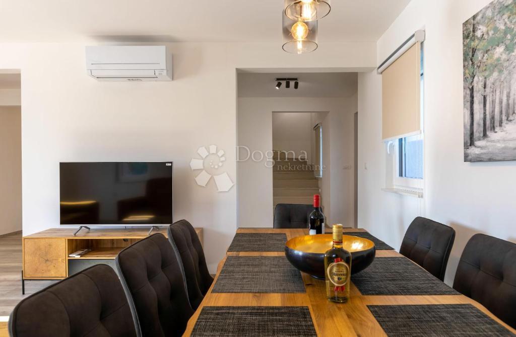 Hiša Labin, 120m2