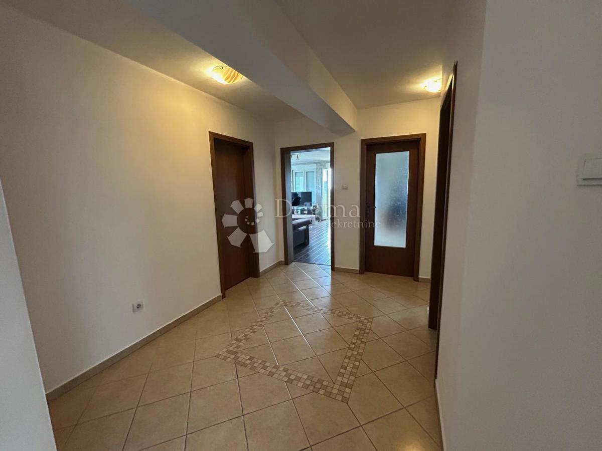 Hiša Brnčići, Kastav, 400m2