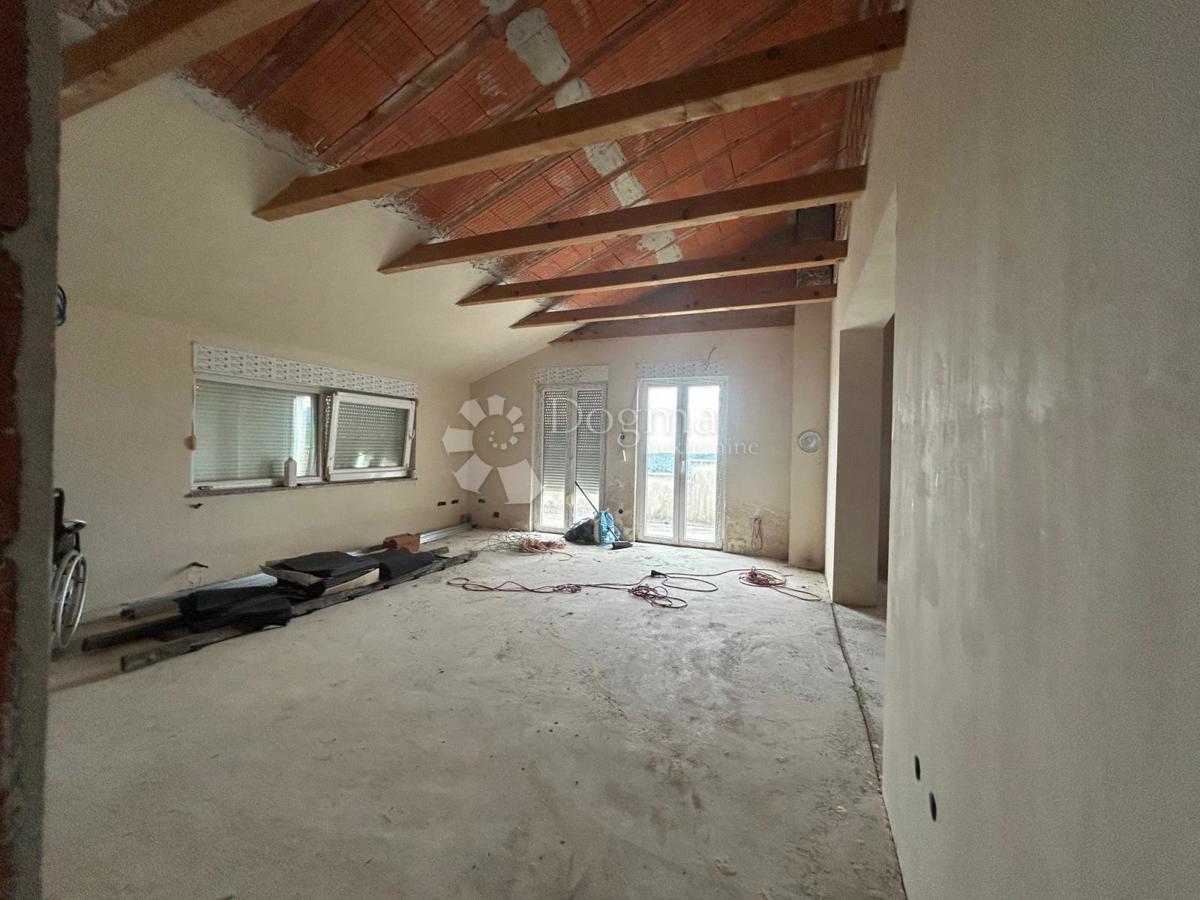 Hiša Brnčići, Kastav, 400m2
