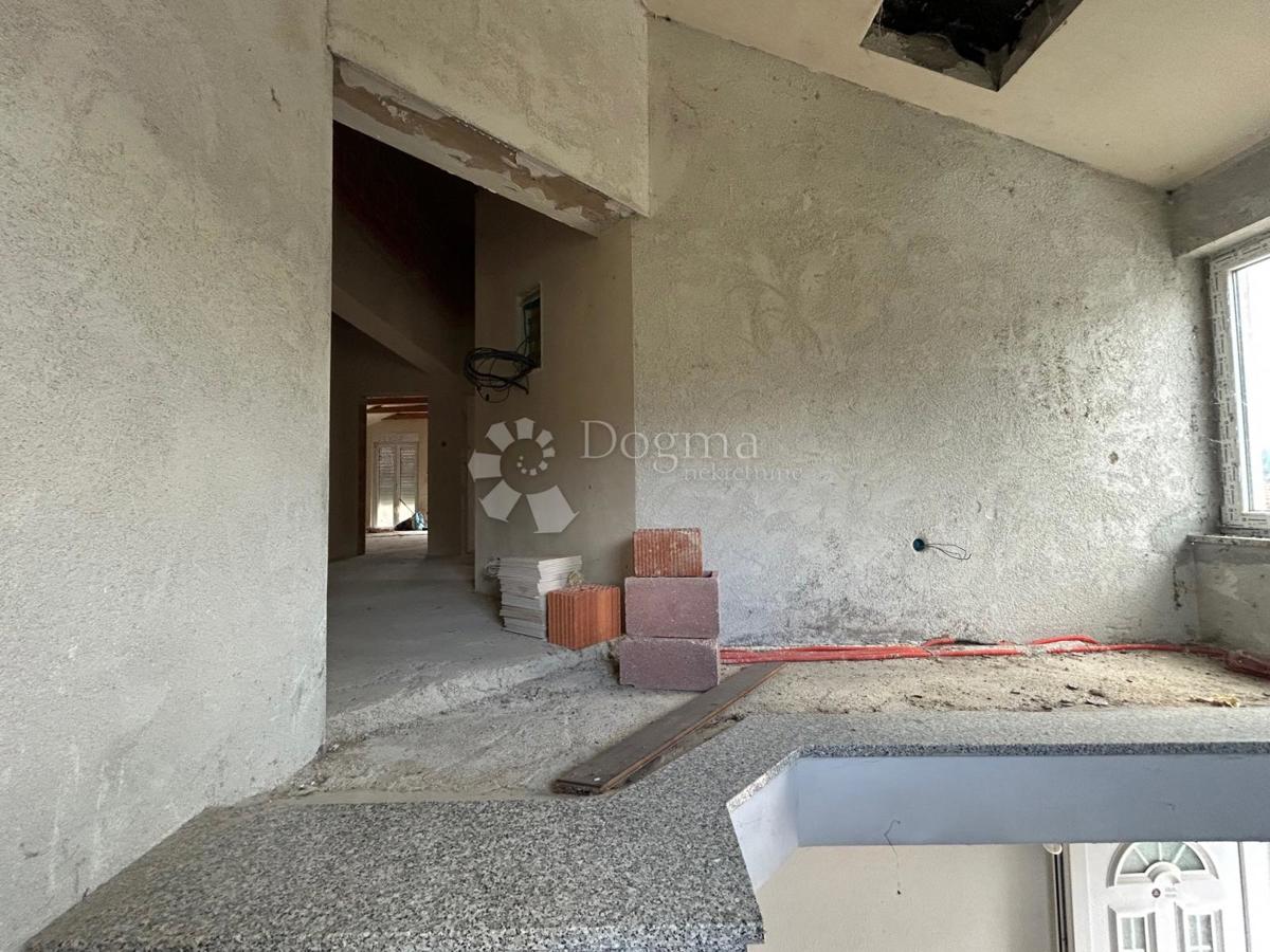 Hiša Brnčići, Kastav, 400m2