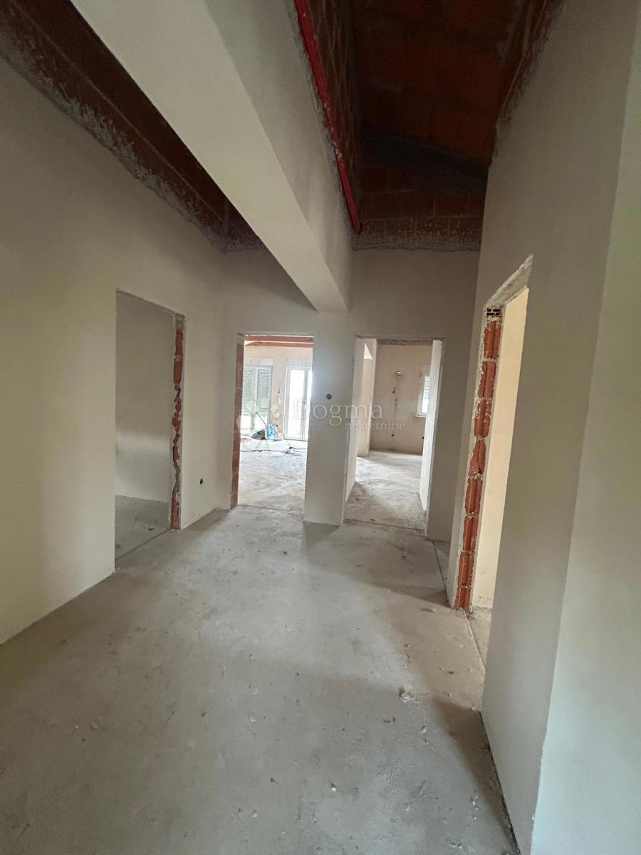 Hiša Brnčići, Kastav, 400m2