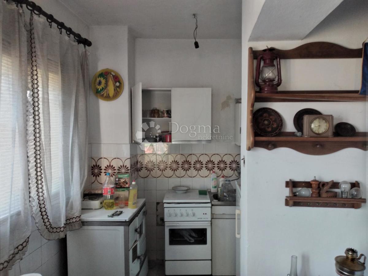 Hiša Topusko, 100m2