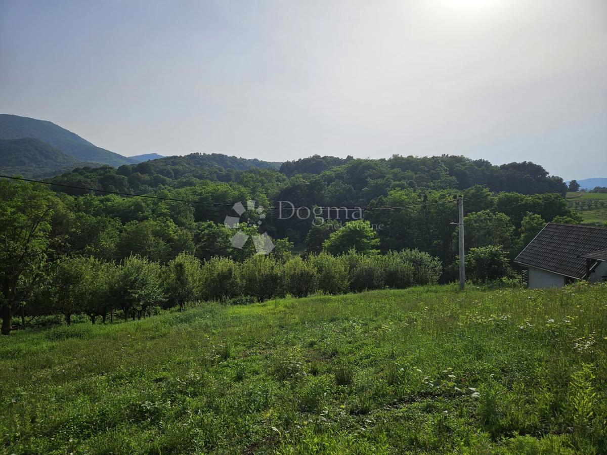 Zazidljivo zemljišče Kaniža, Ivanec, 899m2