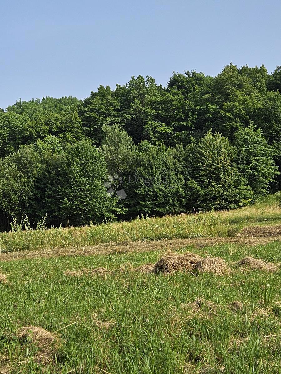 Zazidljivo zemljišče Kaniža, Ivanec, 899m2