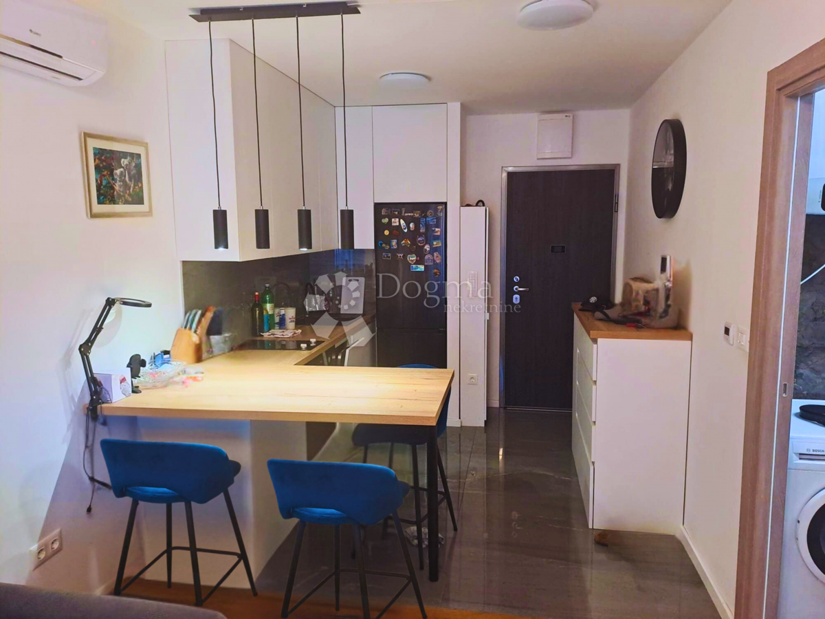 Mejaši, Split, 53m2