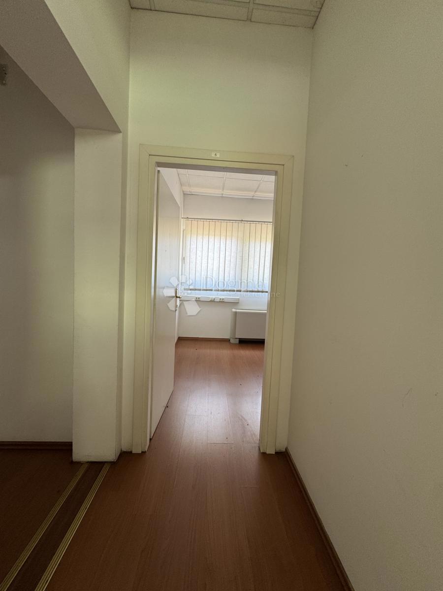 Poslovni prostor Škurinje, Rijeka, 249m2