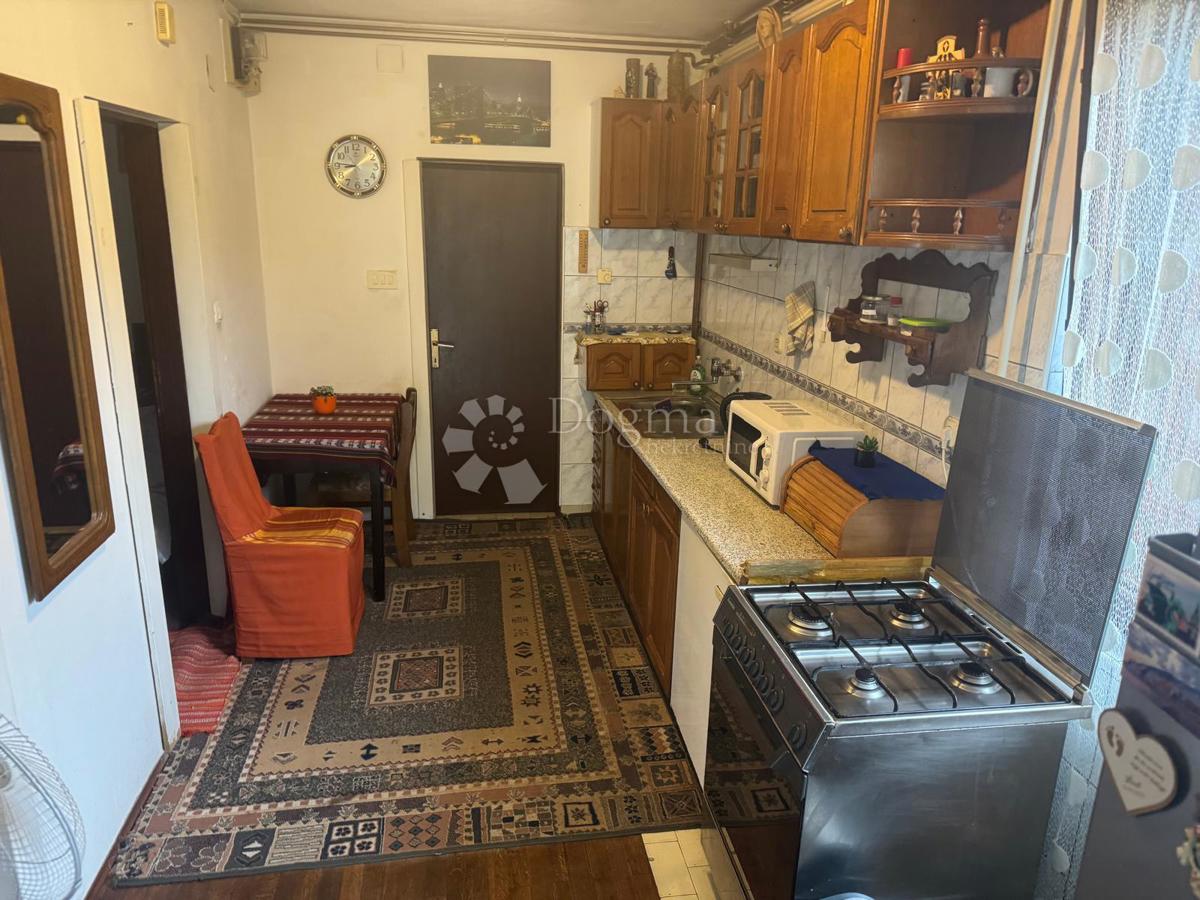 Hiša Donje Svetice, Peščenica - Žitnjak, 100m2