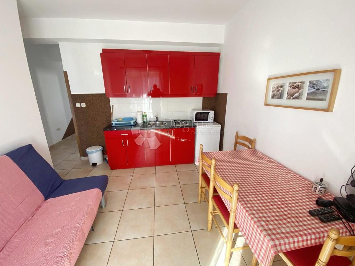 Hiša Novalja, 250m2