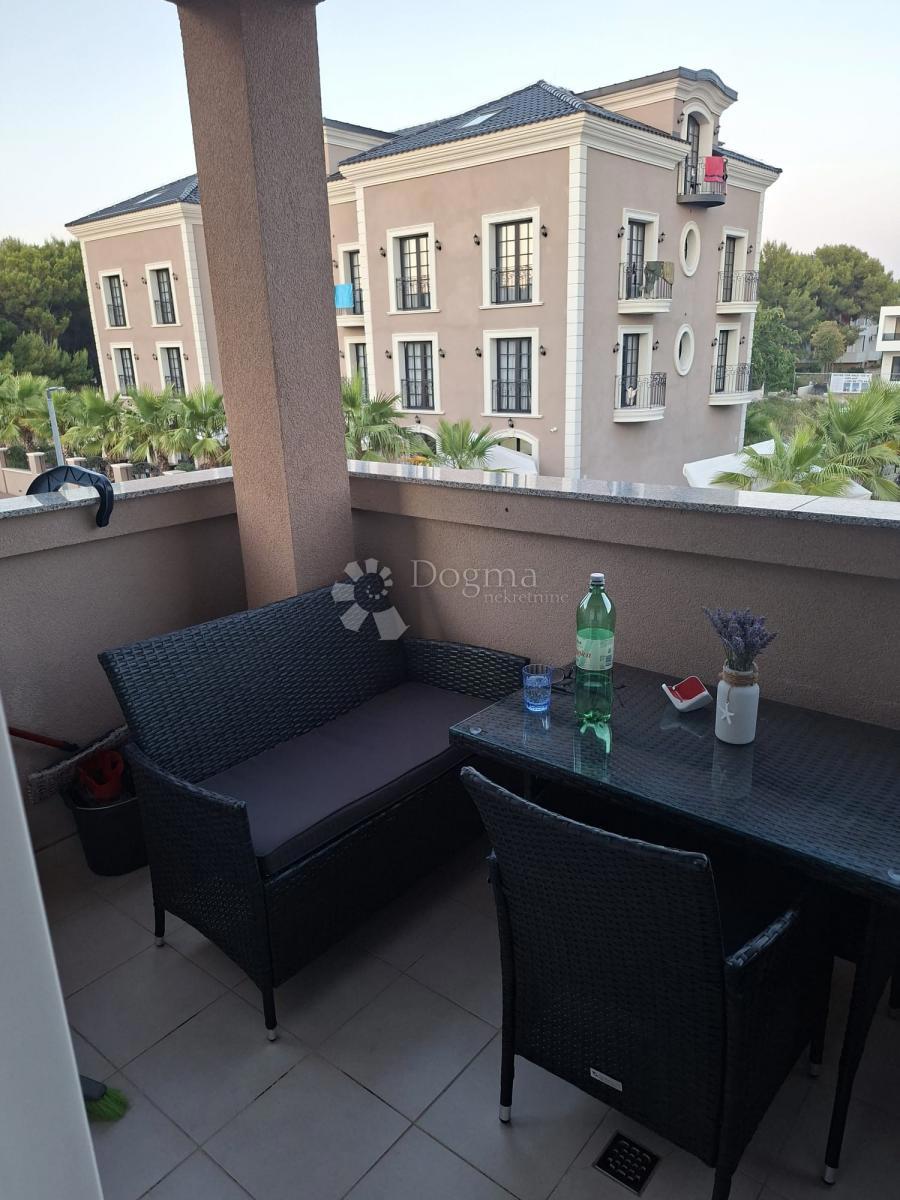 Apartma 54m2 Pakoštane - takoj vseljivo, odlična lokacija