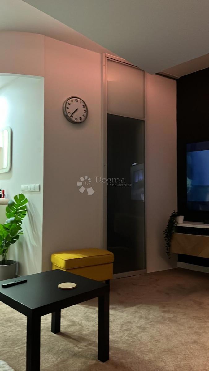 Stanovanje Gornji grad / Centar, Osijek, 35,61m2