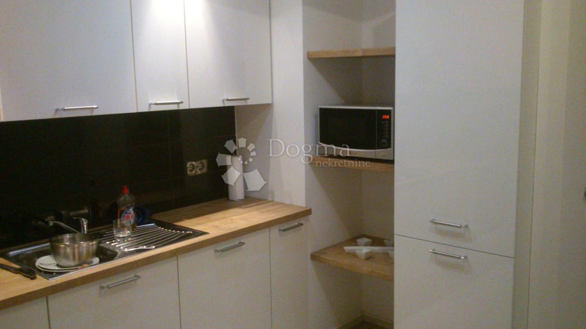 Stanovanje Gornji grad / Centar, Osijek, 35,61m2