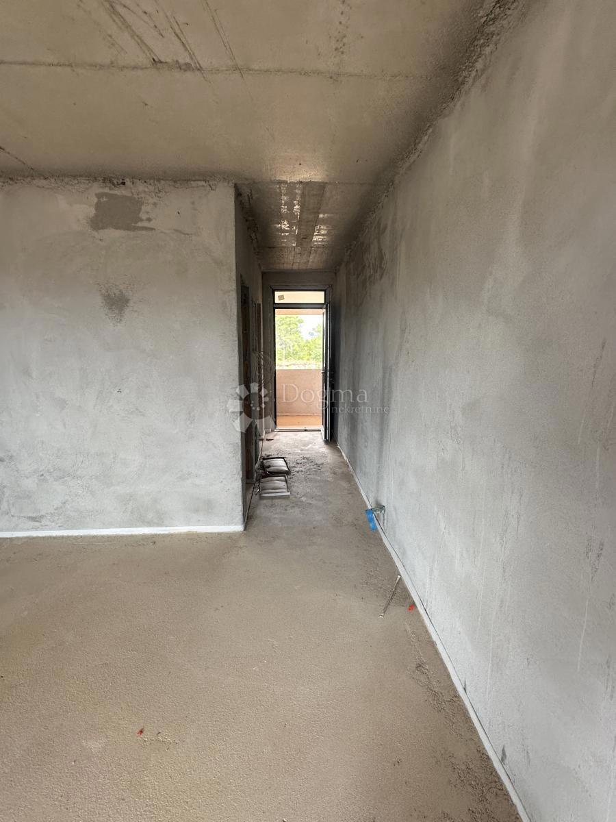 Stanovanje Pakoštane, 65m2
