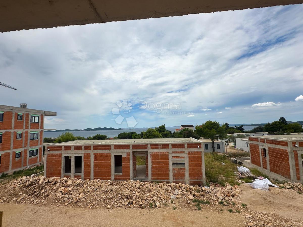 Stanovanje Pakoštane, 65m2