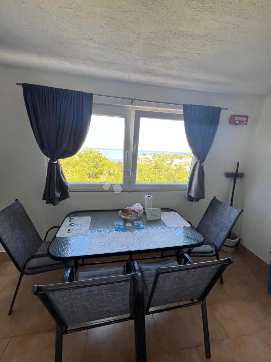 Apartma Karlobag, 36m2