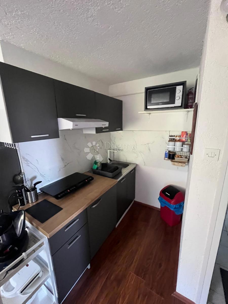Apartma Karlobag, 36m2