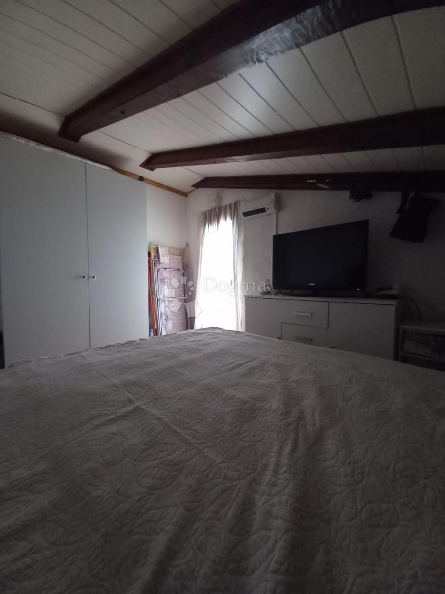 Apartma Karlobag, 36m2