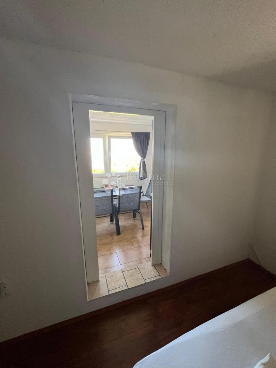 Apartma Karlobag, 36m2