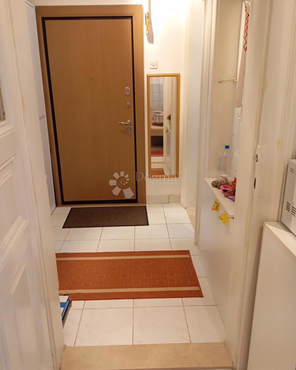 Stanovanje Centar, Gornji Grad - Medveščak, 33m2