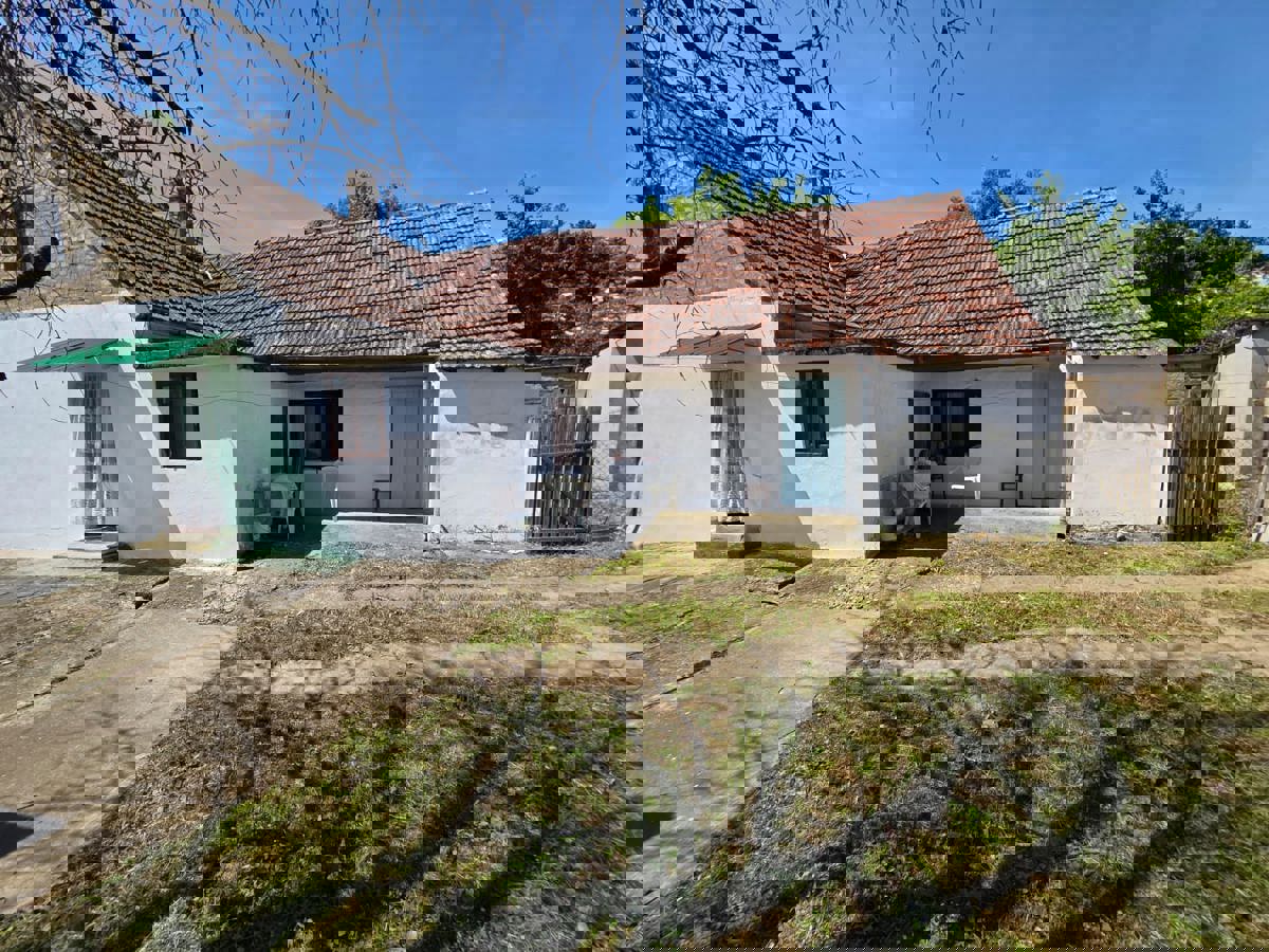 Hiša Erdut, 1.108m2