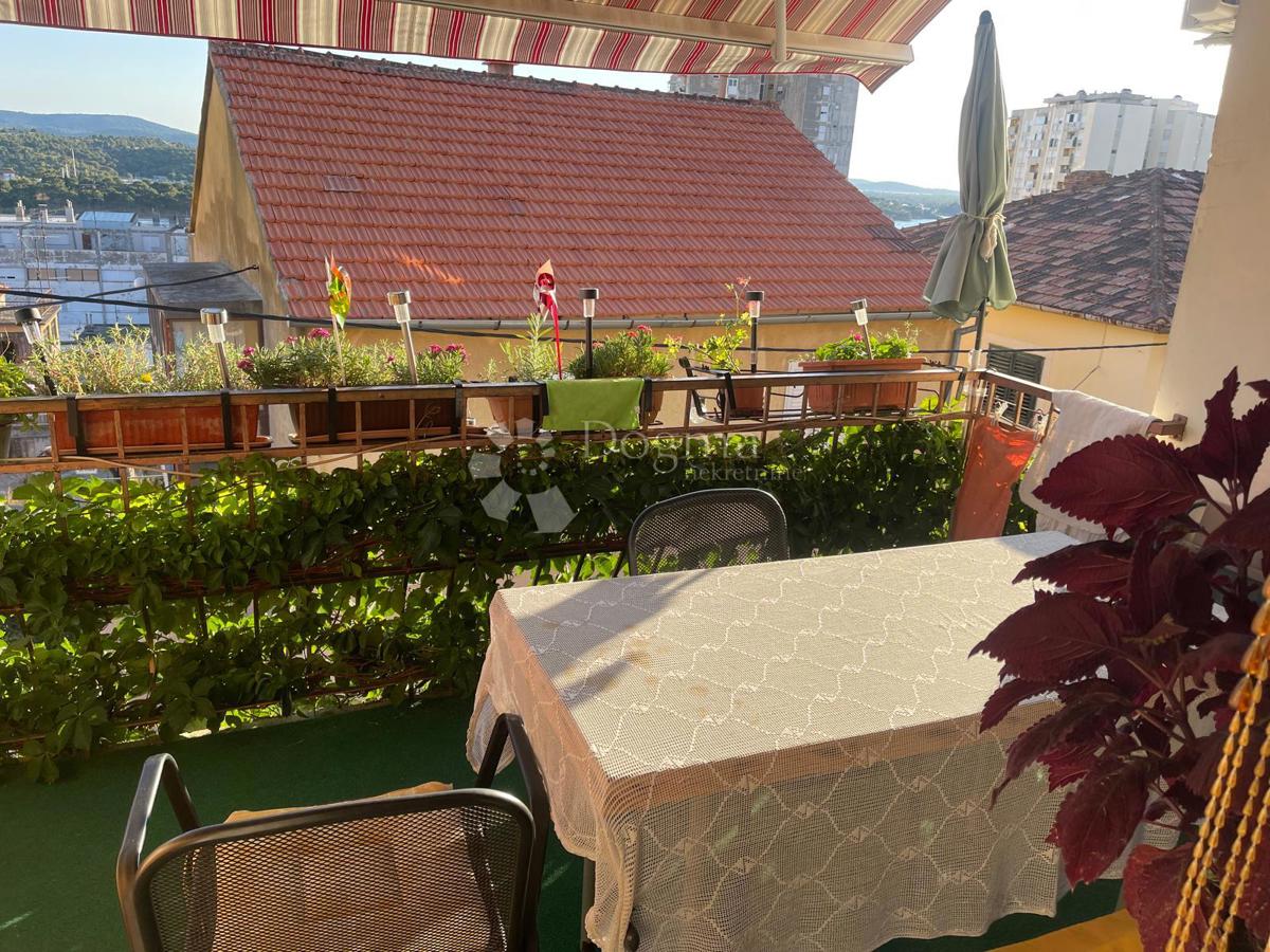 Hiša Baldekin, Šibenik, 240m2