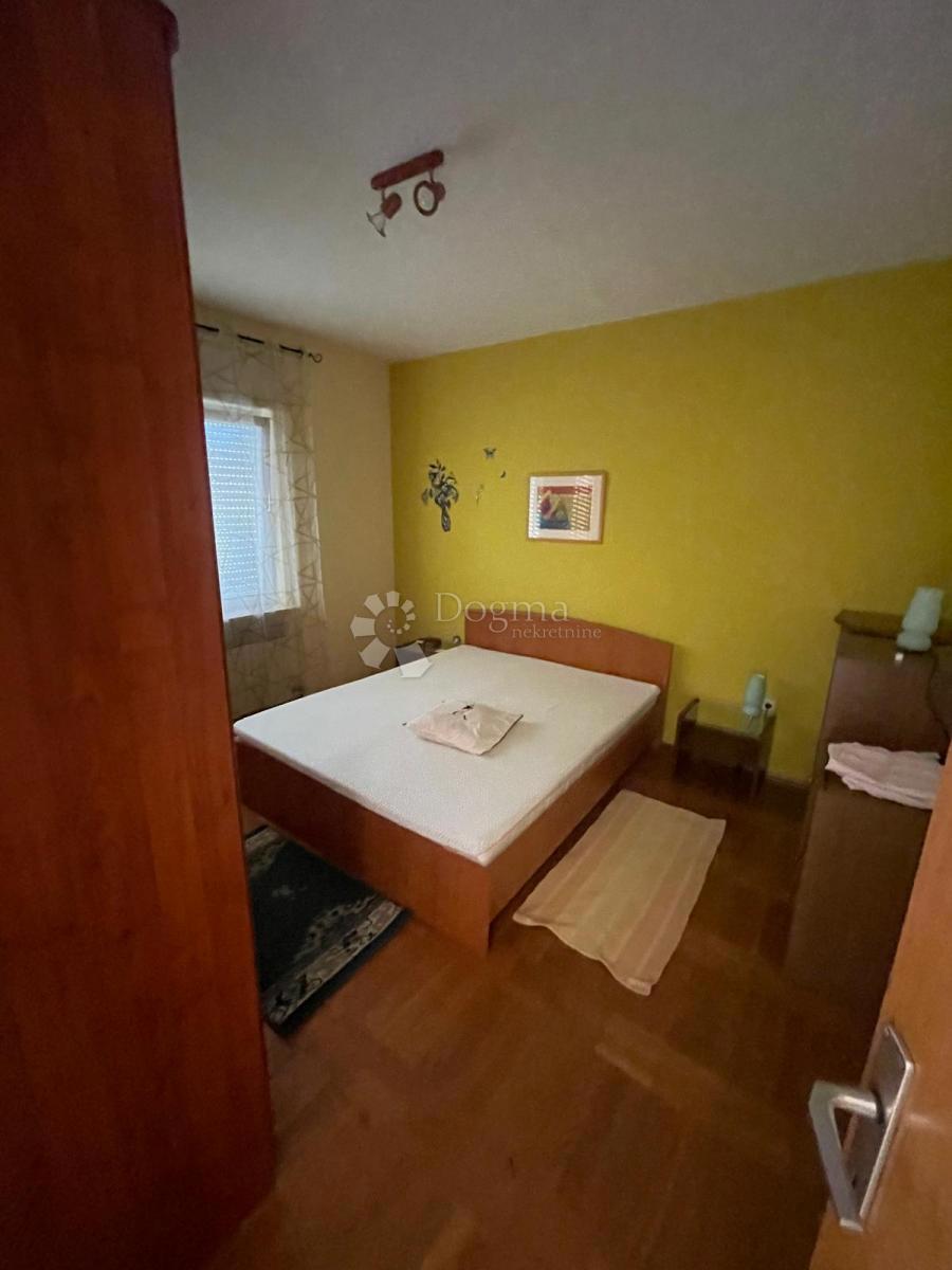 Hiša Baldekin, Šibenik, 240m2