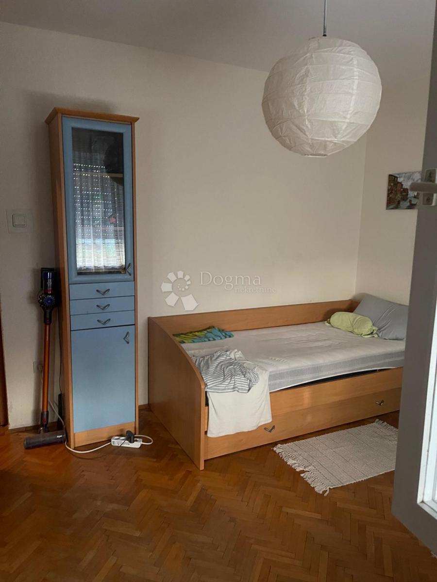 Hiša Baldekin, Šibenik, 240m2