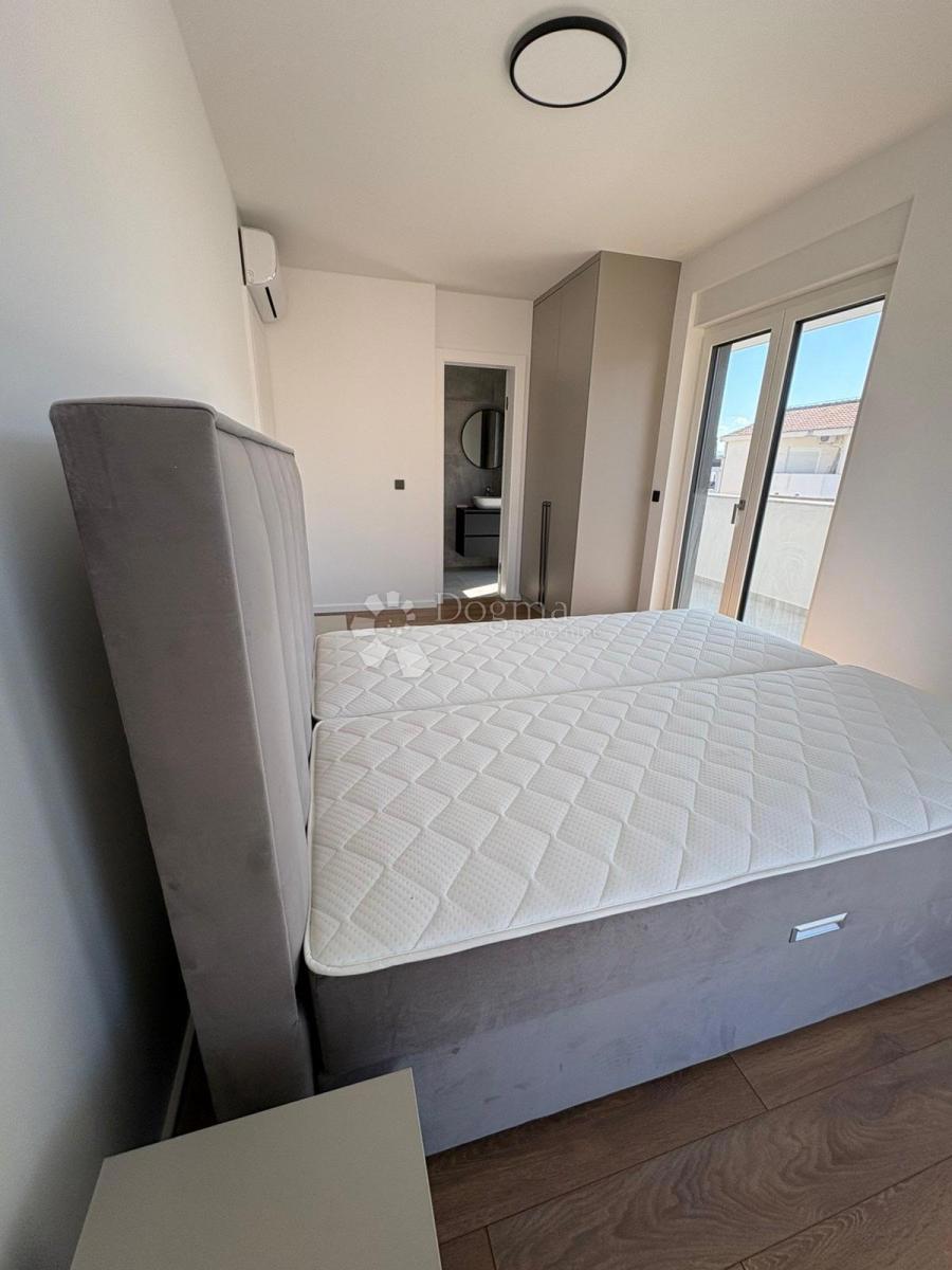 Stanovanje Škrapavac, Privlaka, 201,83m2