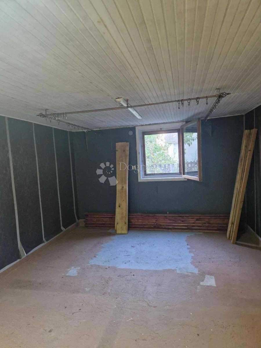 Hiša Erdut, 440,50m2