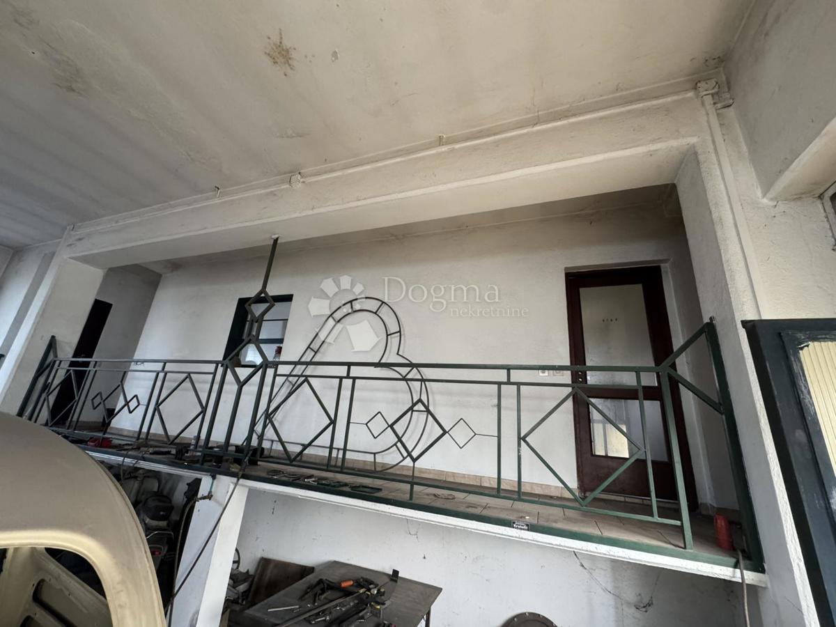 Poslovni prostor Gradina, 3.169m2