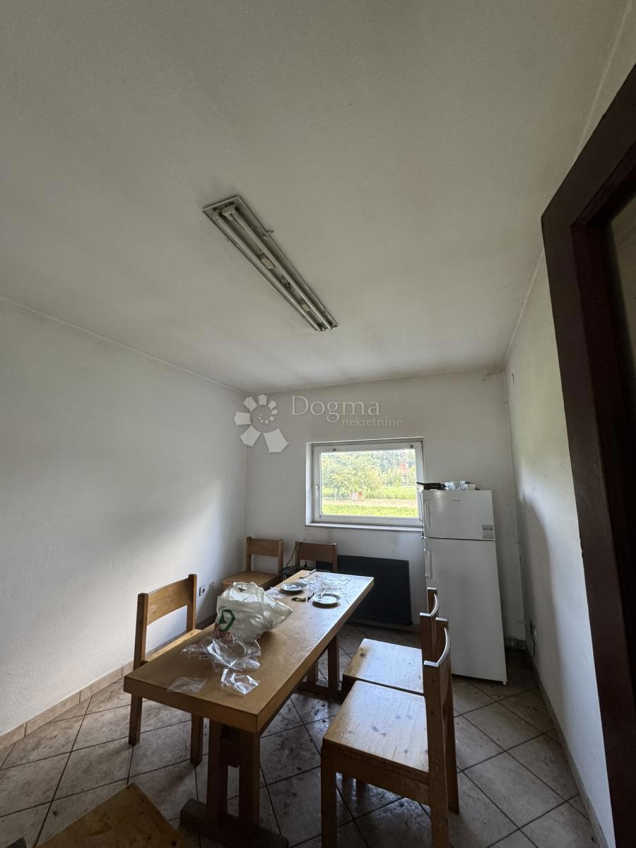 Poslovni prostor Gradina, 3.169m2
