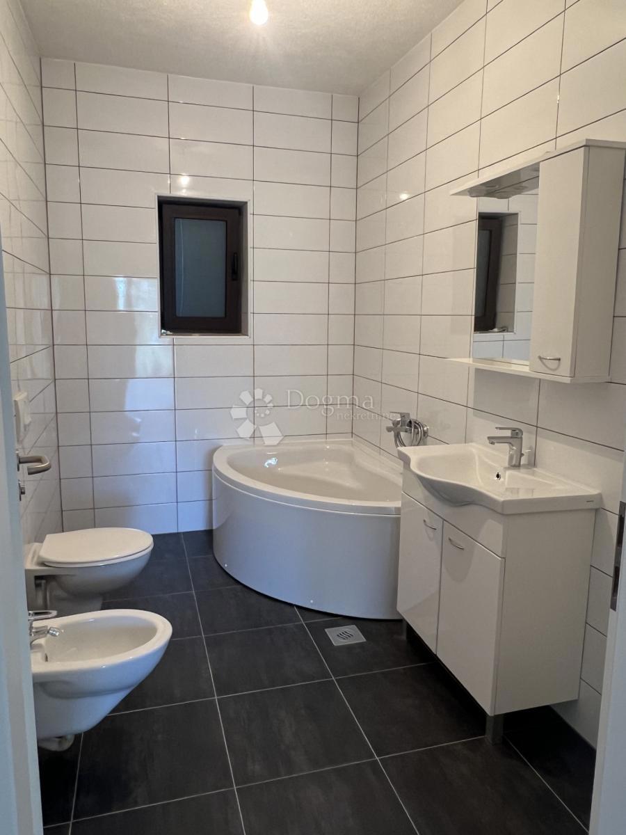 Stanovanje Drenova, Rijeka, 100m2