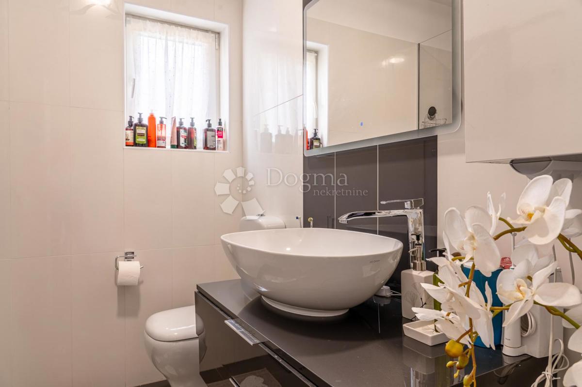 Stanovanje Jadranovo, Crikvenica, 89m2