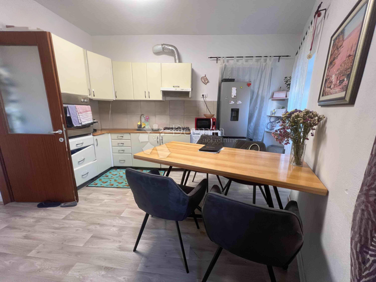 Stanovanje Rovinj, 61m2